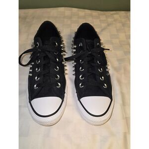 Converse Chuck Taylor All Star Studded Low Top Sneakers Black Women’s 8.5